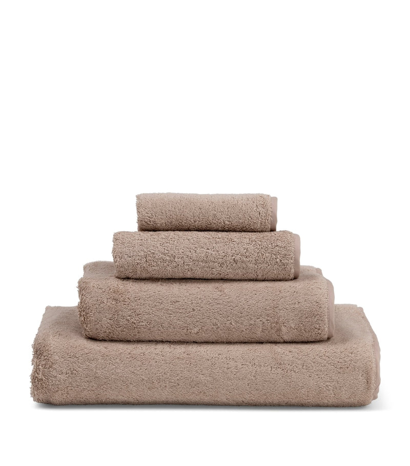 Frette Unito bath towel 60x110cm, UK version
