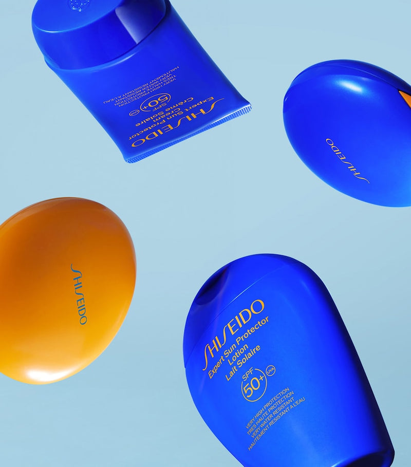 Compact foundation with SPF 30 protection, 12g (British brand)