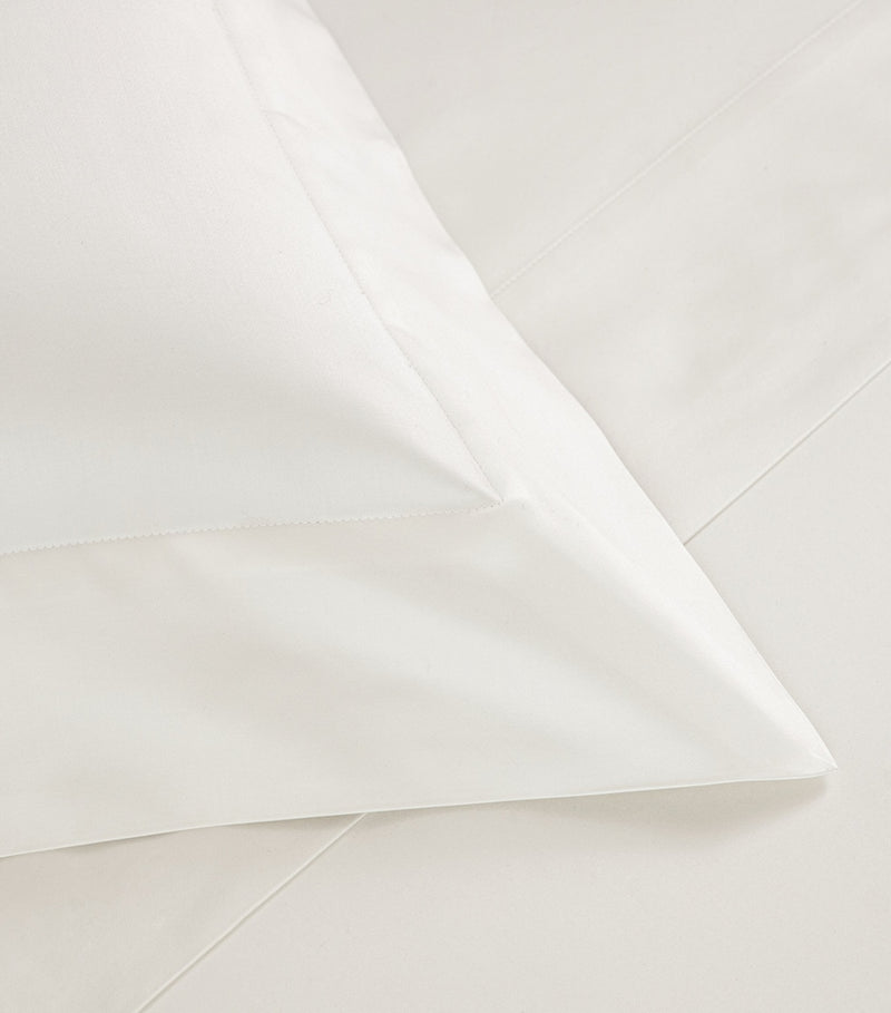 Frette Ultimate Super King cotton sheet set, UK version