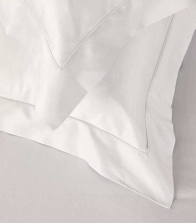 Celso De Lemos Bourdon king duvet cover in Egyptian cotton, 230cm x 220cm - British product