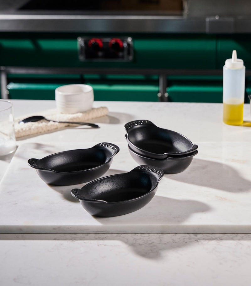 Le Creuset set of 4 mini bakers 15cm, imported from the UK
