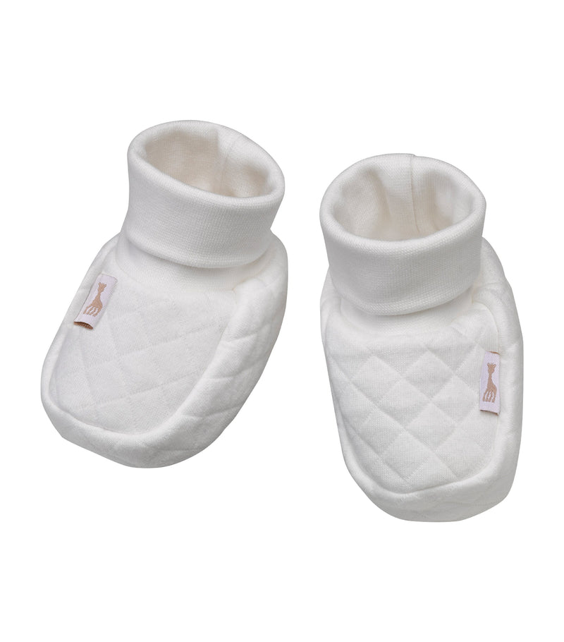 Sophie La Girafe teething toy and accessories gift set (British brand)
