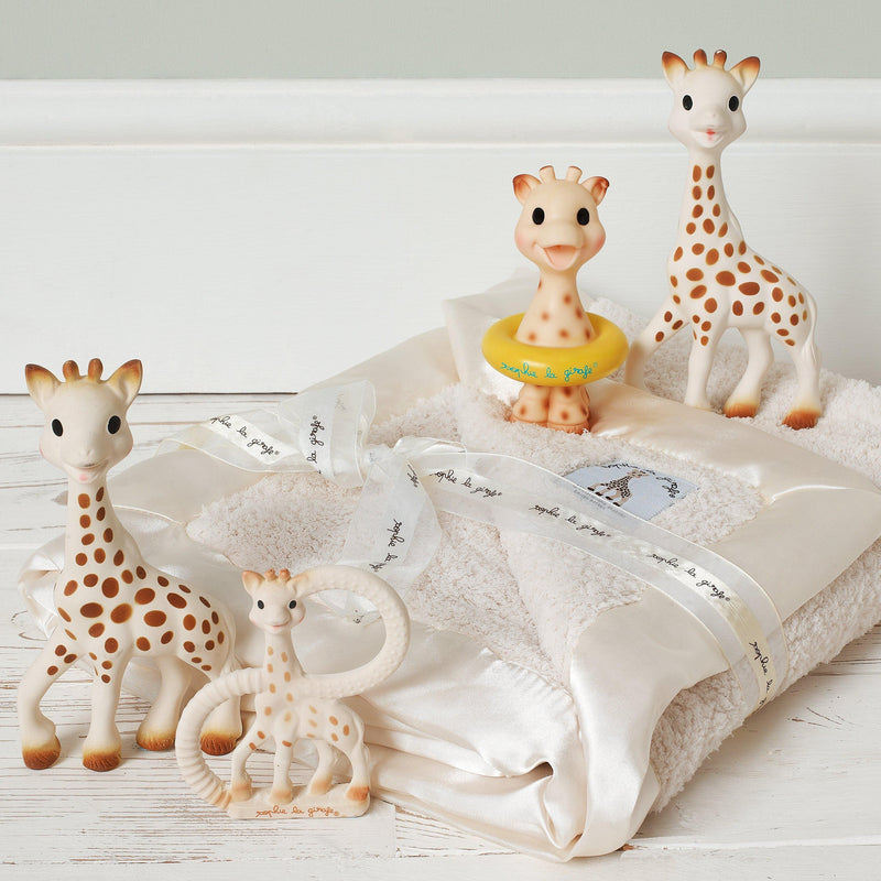 Sophie la girafe teether 17cm in gift box - British product
