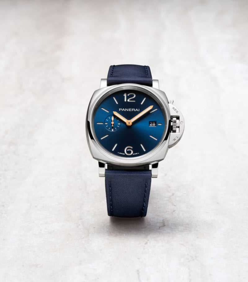 Panerai Luminor Due watch 42mm, UK version