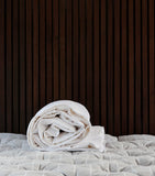 SAVOIR Super King Siberian Goose Down Duvet with 4.5 Tog (British brand)