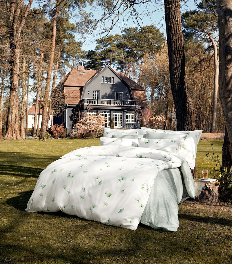 Schlossberg Aiko cotton flat sheet super king (British brand)