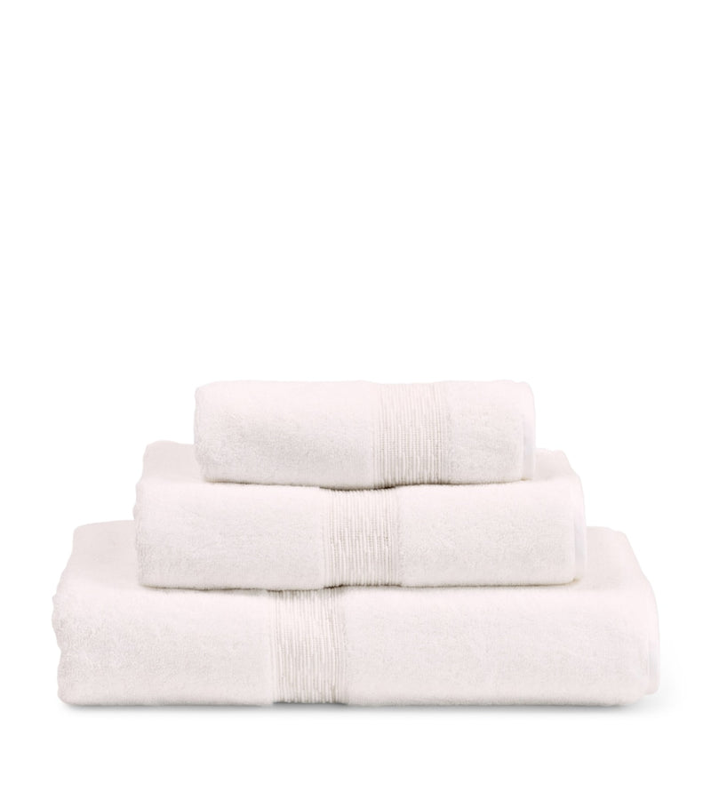 Frette hand towel Balance Lace 60cm x 110cm - British product