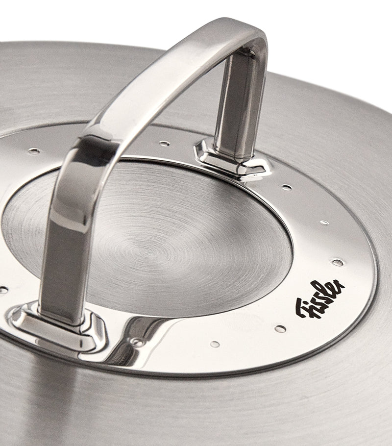 Fissler round roaster with high-dome lid 28cm - British product