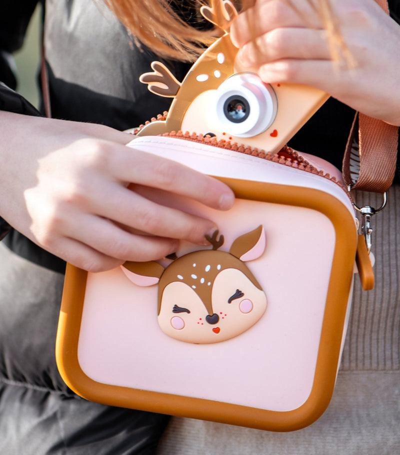 Zoofamily silicon deer camera bag for kids, UK version