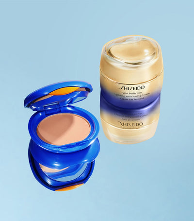 Harrods Compact Foundation with SPF 30 UV Protection, 12g- Buy online at McGrocer