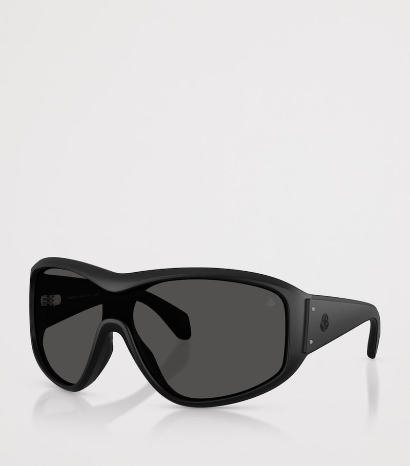 Moncler Thyra ME8016U sunglasses, UK version