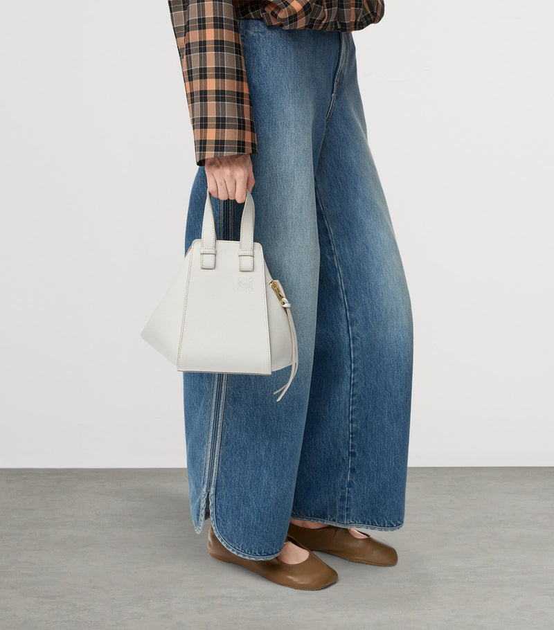 LOEWE Hammock bag in calfskin leather, UK version
