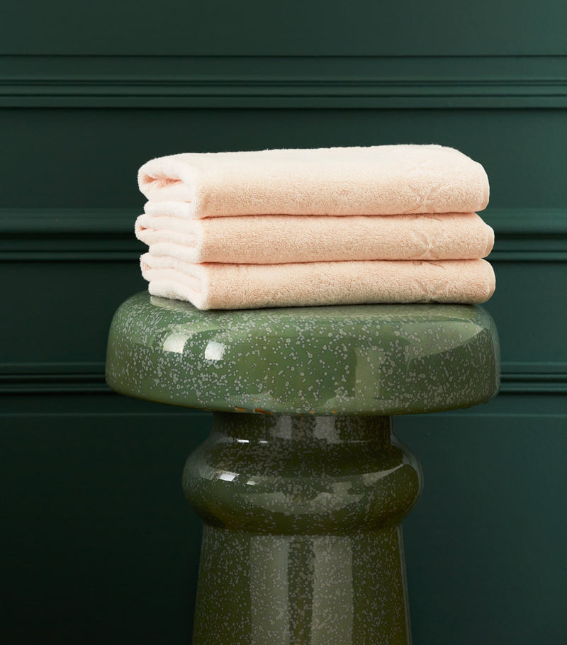 Yves Delorme Nature bath sheet 90cm x 160cm (British brand)