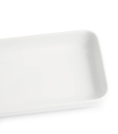 Harrods Hvit flisete rektangulært porselensfat 36cm x 12,5cm - Kjøp online på McGrocer