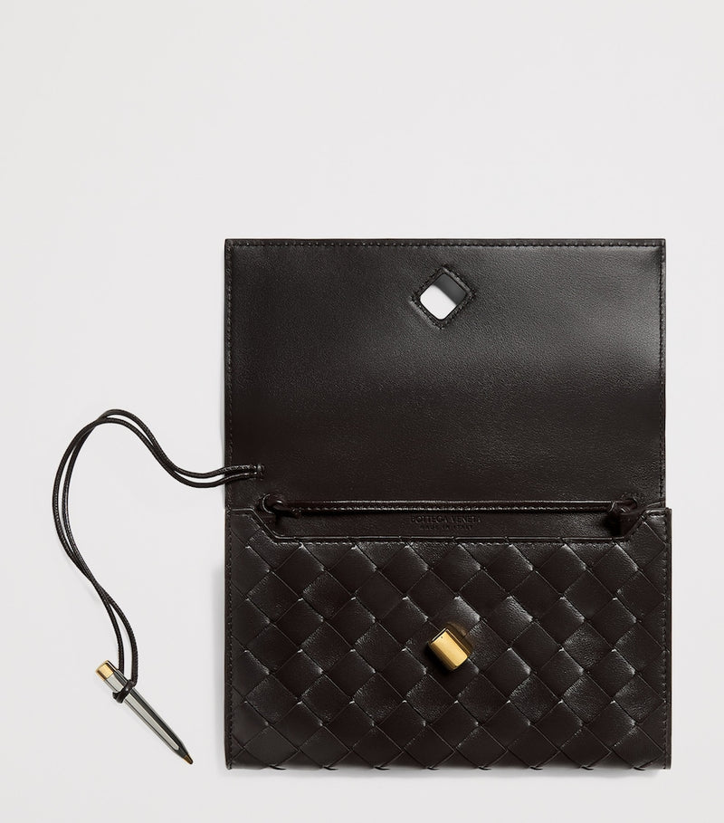 Bottega Veneta Andiamo Nappa leather pouch 12.6cm, UK version