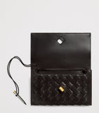 Bottega Veneta Andiamo Nappa leather pouch 12.6cm, UK version