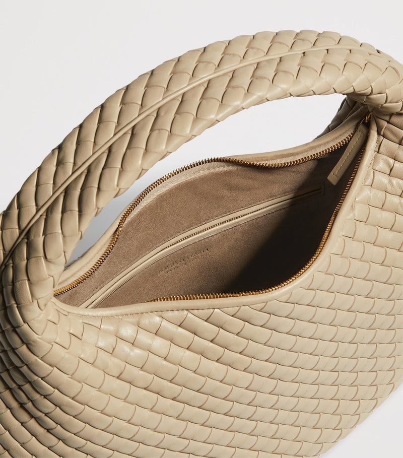 Bottega Veneta Veneta shoulder bag in nappa leather, UK version