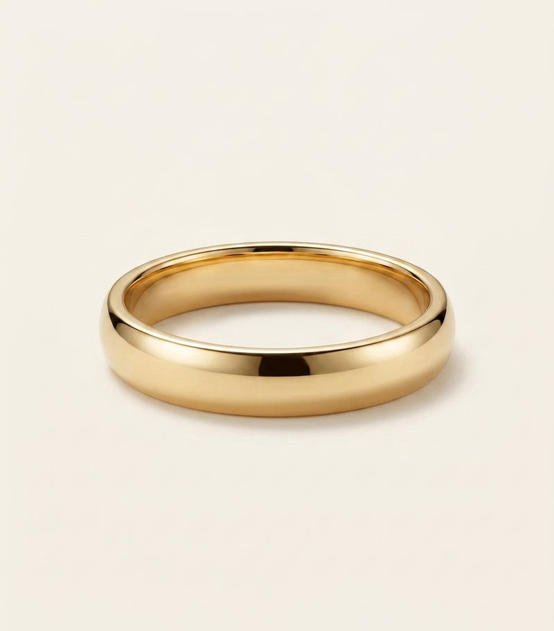 Cartier C de Cartier wedding ring in yellow gold, 4mm (British brand)