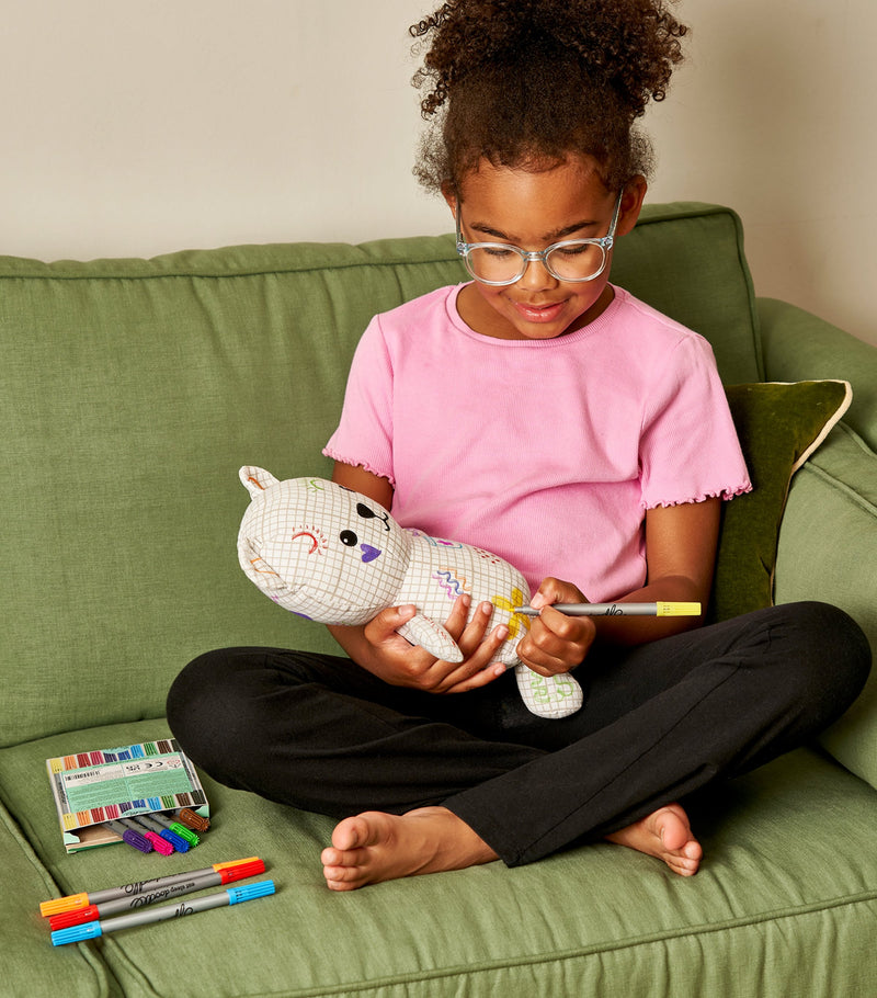 eatsleepdoodle Colour-In and Doodle Artie Bear - British product
