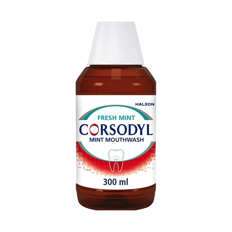 Corsodyl Antibacterial Mouthwash Fresh Mint 300ml - British product
