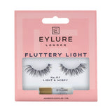 رموش Eylure Fluttery Light الصناعية نمط طويل بزاوية، نسخة المملكة المتحدة