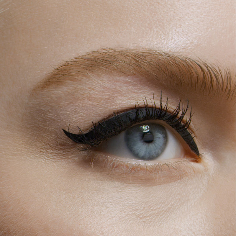 L'Oreal Paris matte liquid eyeliner black, UK version