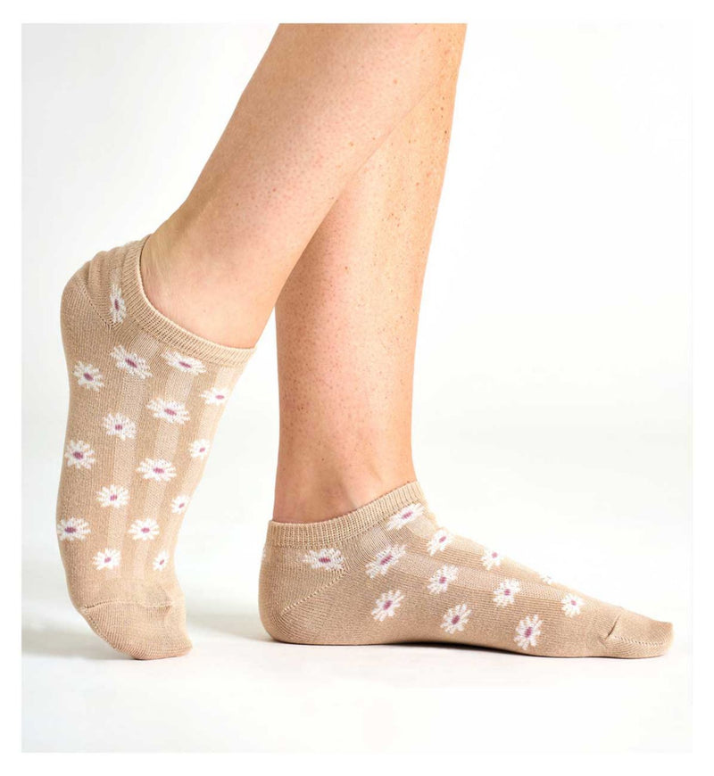 Boots Bamboo Trainer Liners 3 Pack Size 4-7 - British product