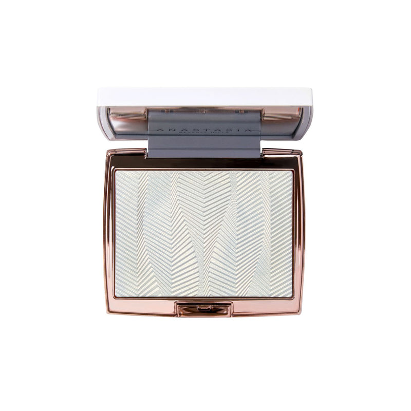Anastasia Beverly Hills Iced Out Liquid Powder Highlighter - British product