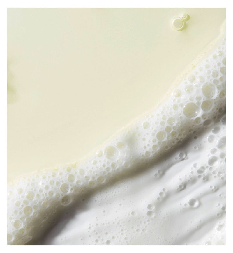 Kiehls Creme de Corps Smoothing Oil-to-Foam Body Cleanser 250ml