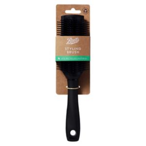 Boots Styling Brush featuring round-ended nylon pins - British product