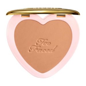 Too Faced Born This Way Soft Blur Setting Powder (British brand)