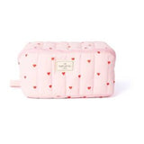 The Flat Lay Co. Marshmallow Flat Lay Kosmetiktasche Süße rosa Herzen