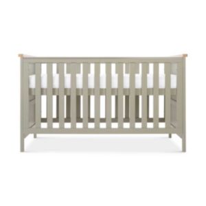 Tutti Bambini Misha Kinderbett Salbeigrün und Golden Oak Baby Kinderbett