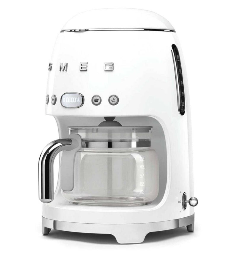 Smeg white coffee machine and milk frother set - British product