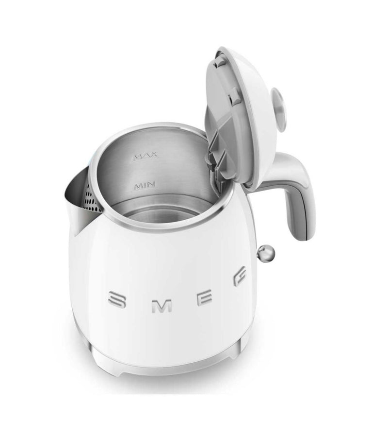 Smeg 50's style mini kettle and 2 slice toaster in white - British product