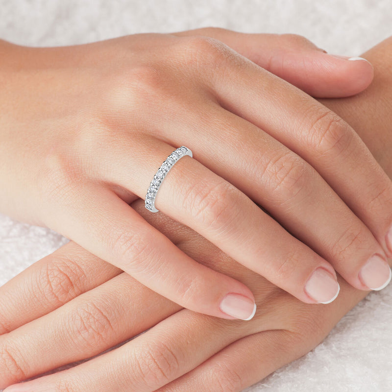 Costco diamond eternity ring 0.50ctw size L, imported from the UK