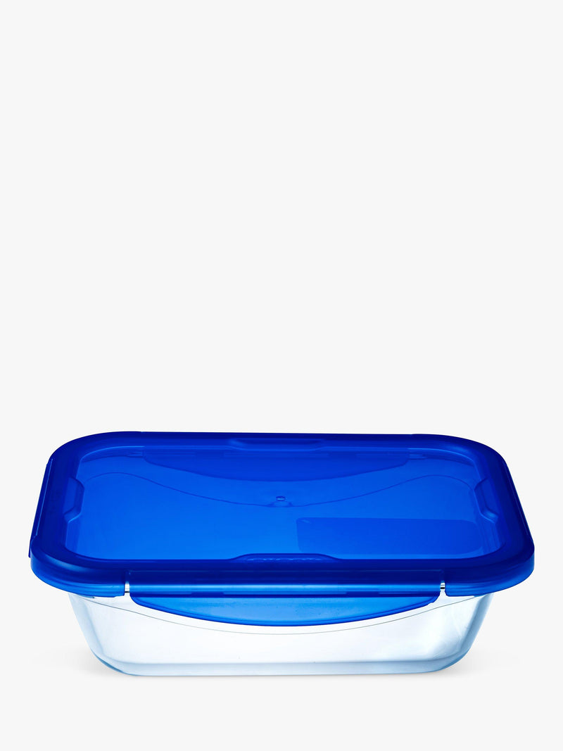 Pyrex glass rectangular dish with lid 3.3L, UK version