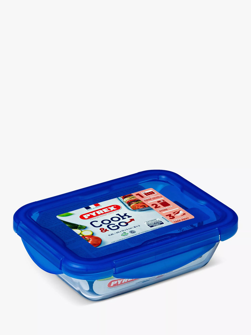 Pyrex glass dish 800ml with lid, imported from the UK