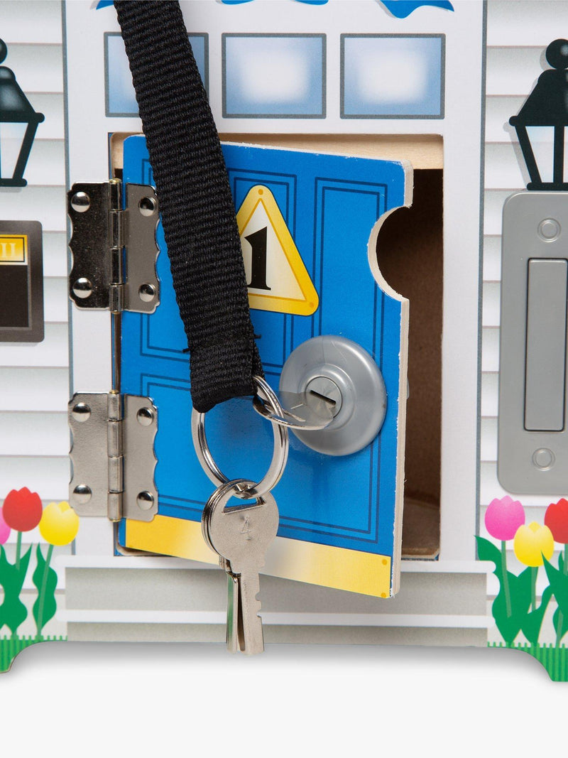 Melissa & Doug wooden doorbell house toy - British product