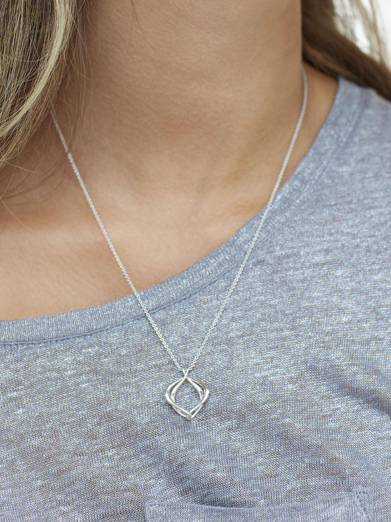 Kit Heath Alicia sterling silver pendant necklace (British brand)