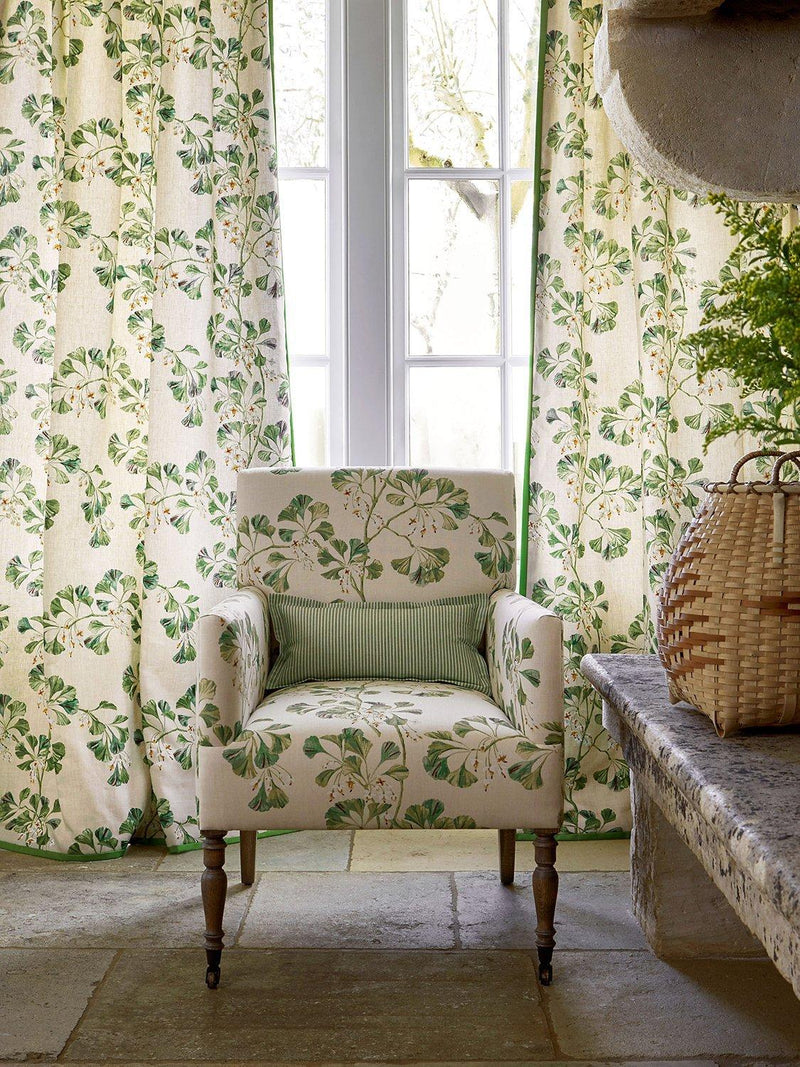 Colefax and Fowler Greenacre furnishing fabric 135cm, UK version