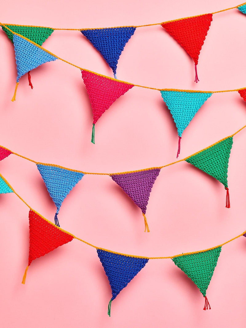 Sirdar bright bunting crochet kit, imported from the UK