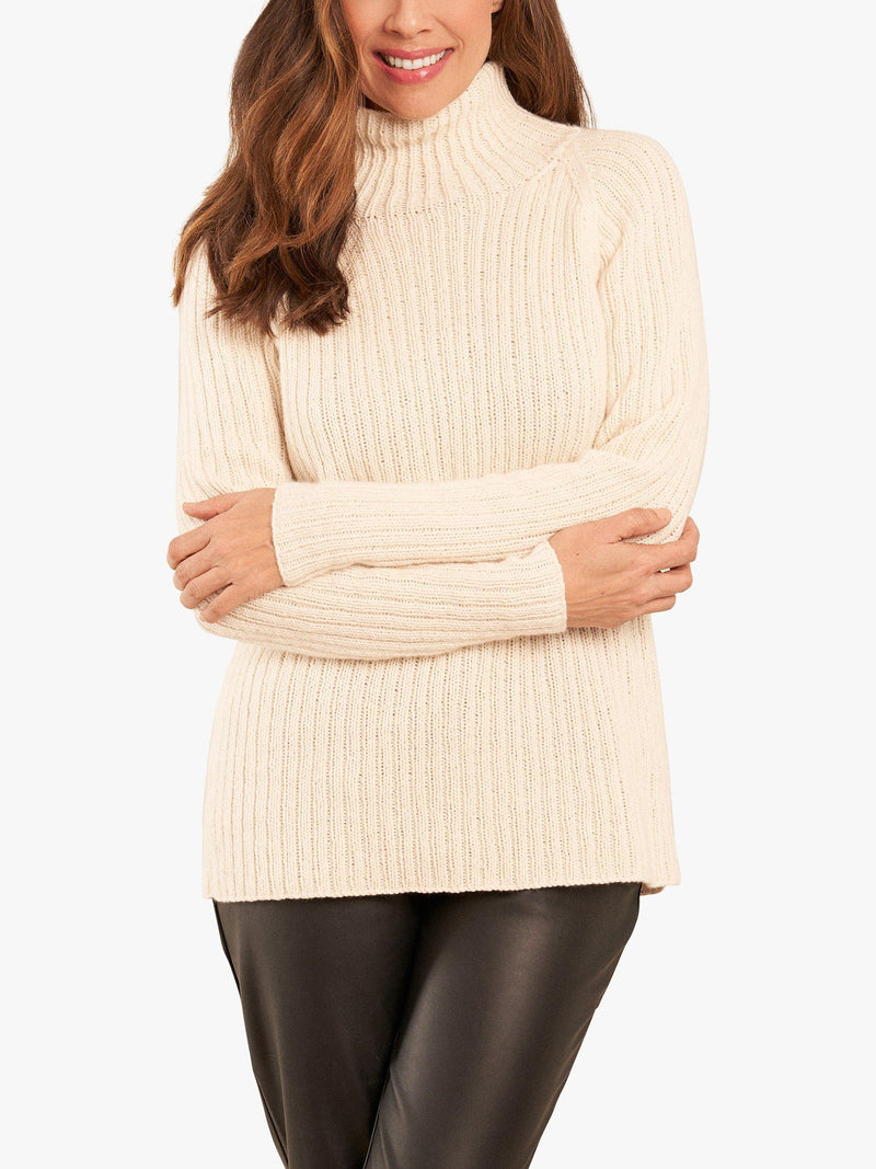 Rowan Essential DK Knits knitting patterns booklet - British product