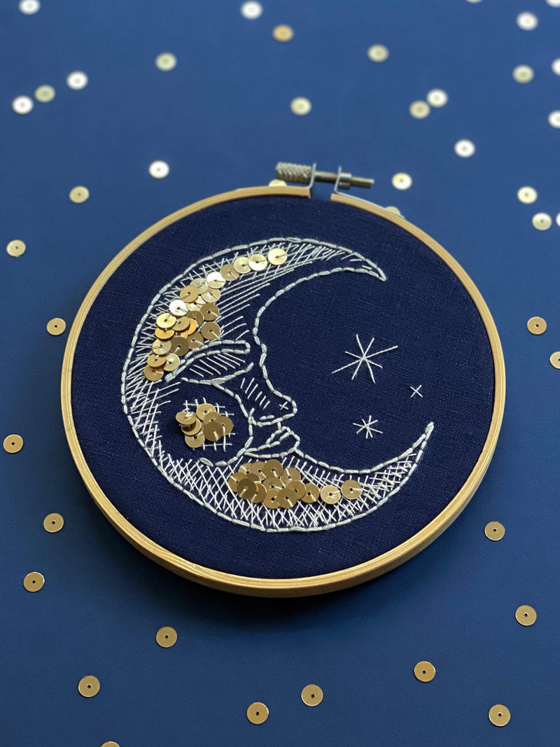 MakeBox & Co moth moon embroidery kit 15cm 12cm - British product
