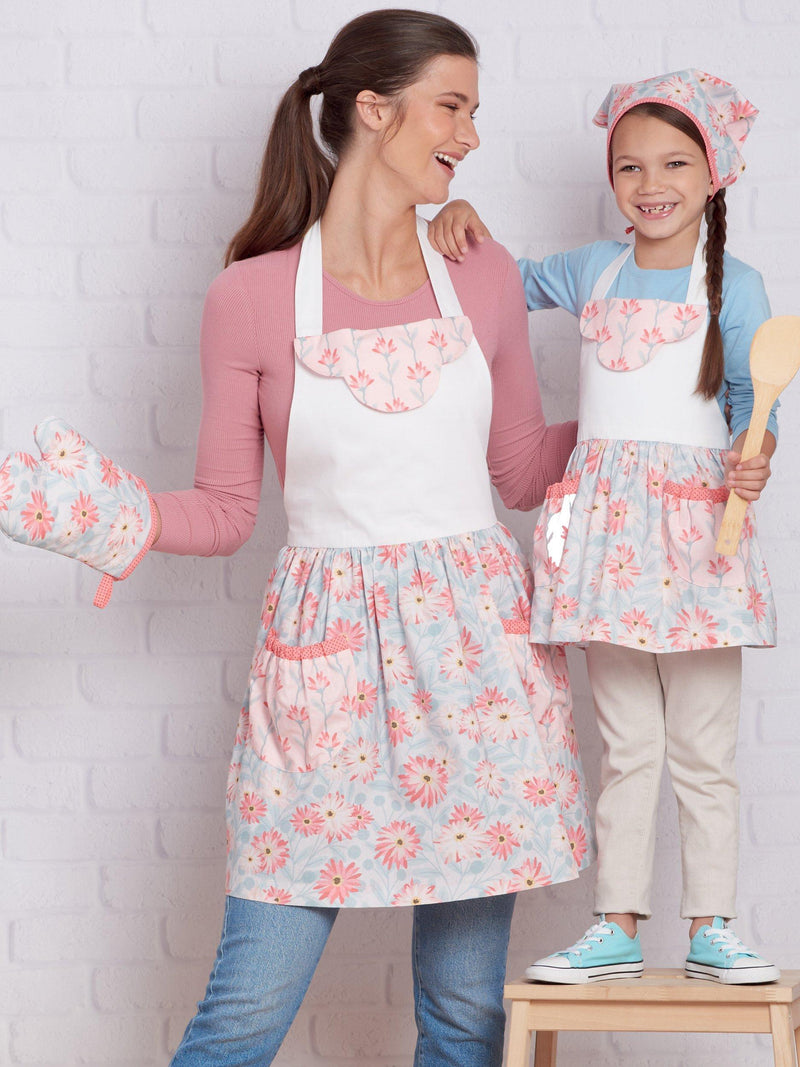 Simplicity Mum and Me apron sewing pattern (British brand)