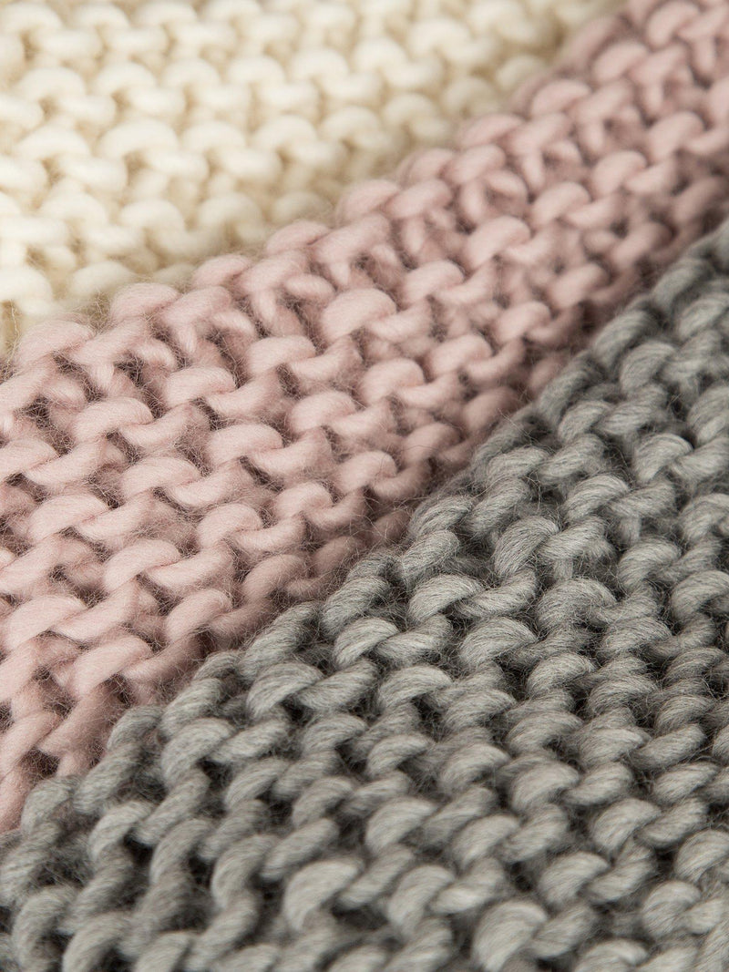 Wool Couture Hannah blanket knitting kit 115x85cm, UK version