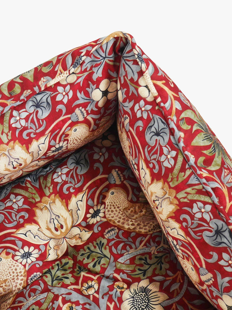 Morris & Co. strawberry thief dog bed red, imported from the UK