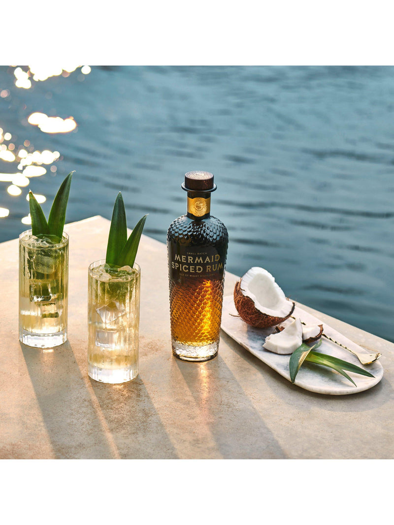 Isle of Wight Distillery spiced rum 70cl - British product