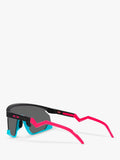 Oakley men's wrap sunglasses with polycarbonate lenses (British brand)