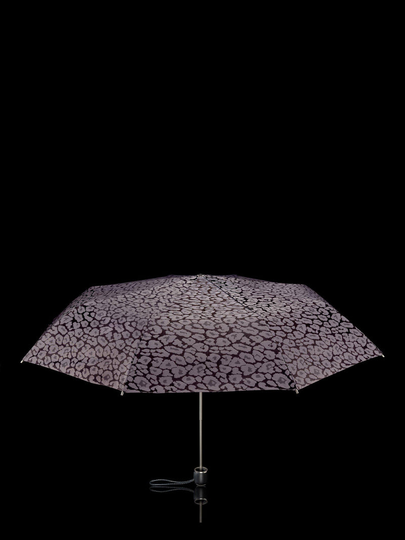 Fulton leopard print folding umbrella 94cm, imported from the UK